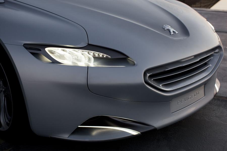 Детали экстерьера Peugeot SR1 Concept 2010 года  (фото 41 из 57)